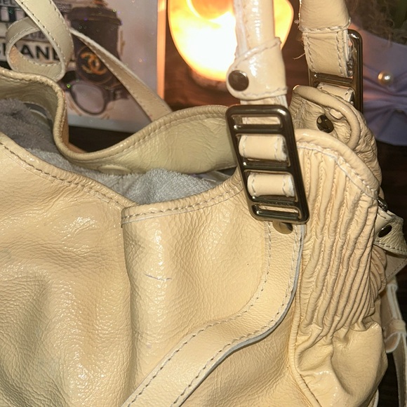 Burberry Cream Patent Leather Crossbody/ Hand Bag- Vintage Project Piece - Picture 7 of 17